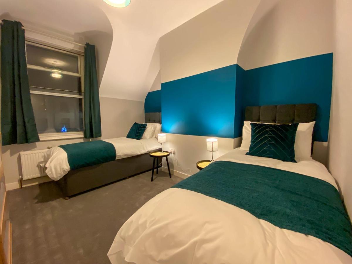 The Becket - Three Bedroom City Centre House With Parking Canterbury Buitenkant foto