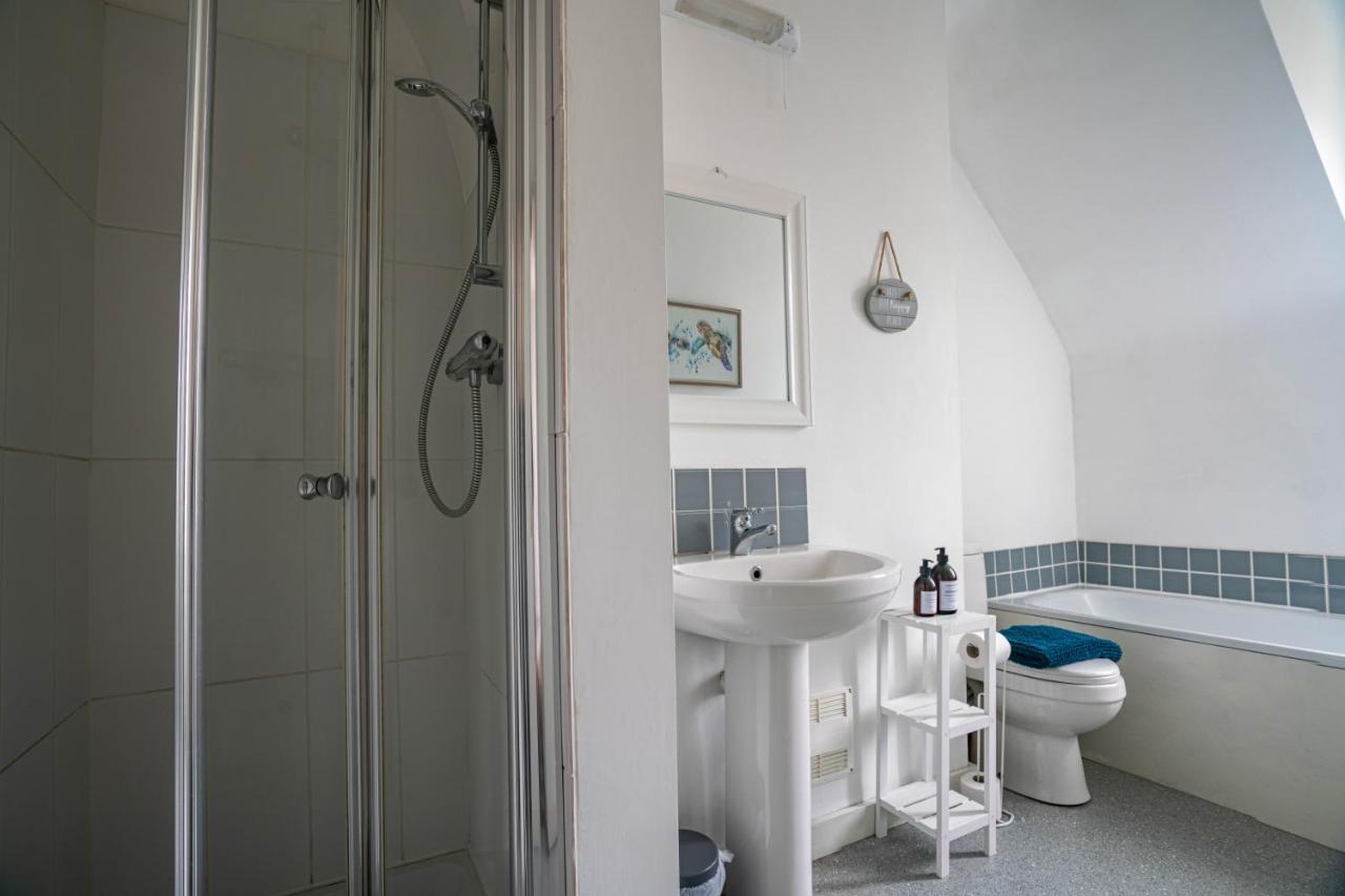 The Becket - Three Bedroom City Centre House With Parking Canterbury Buitenkant foto
