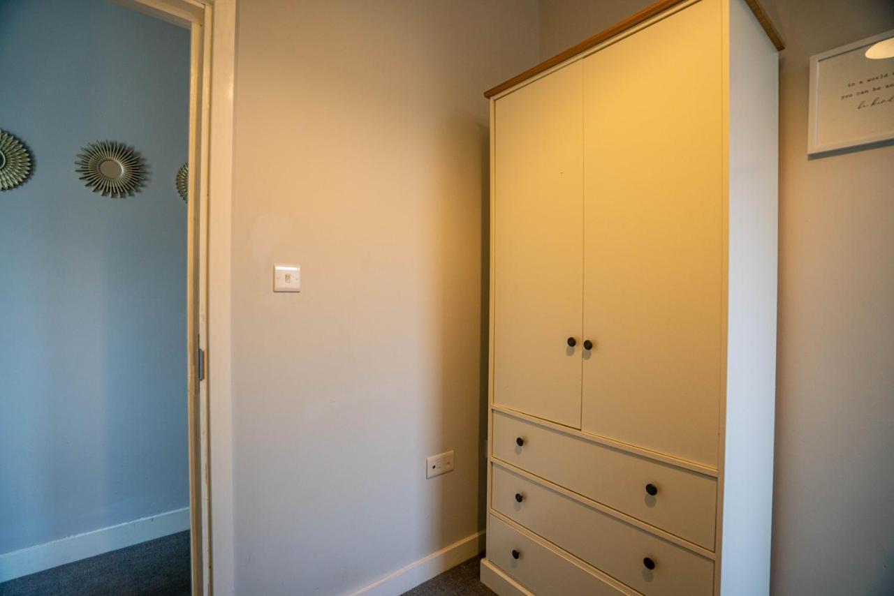 The Becket - Three Bedroom City Centre House With Parking Canterbury Buitenkant foto